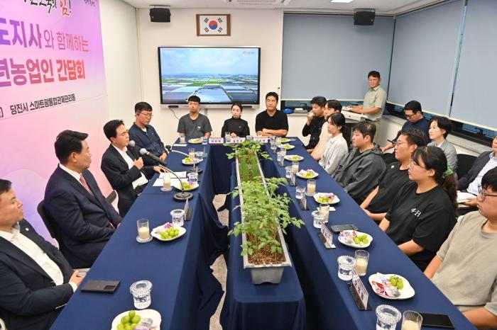 ‘정예 청년농’ 커가는 스마트팜 사관학교 기사 이미지